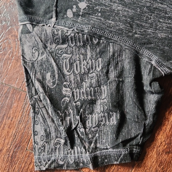 Indigo star, Rock of the ages men's large graphic tee - Picture 8 of 15